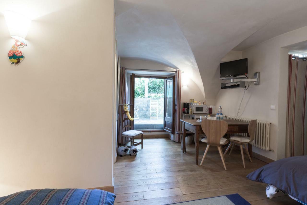 Bed End Breakfast Du Centre Bed & Breakfast Bourg-Saint-Maurice Exterior photo